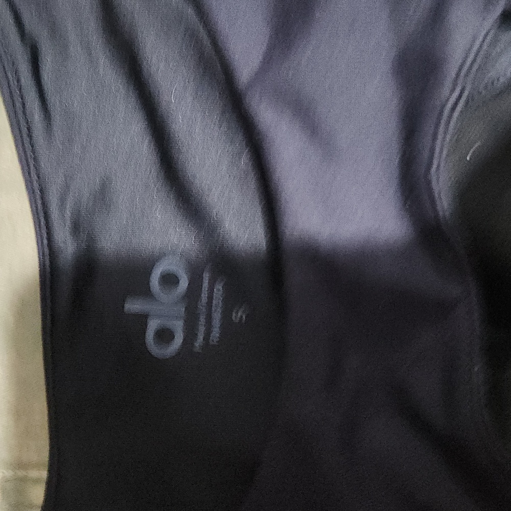 ALO Yoga Black Sports Bra - Picture 2 of 5